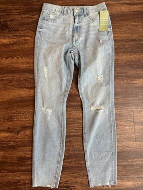 NWT H&M 4 Ultra High Waist Ankle Length Jegging Denim Jeans new with tags